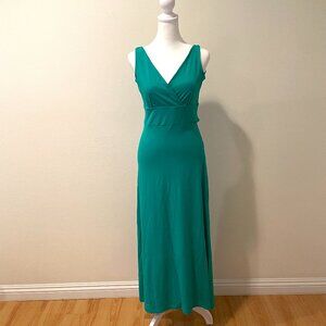 Ann Taylor Maxi Dress V-Neck Sleeveless Green Size: XS